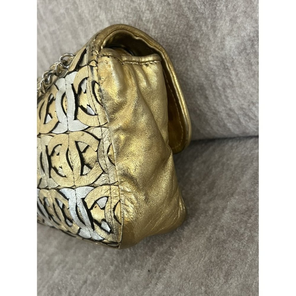 Chanel Gold Flap Bag - Picture 8 of 9